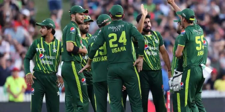 نیوزی لینڈ کیخلاف تیسرے ون ڈے میں بھی قومی ٹیم پر جرمانہ عائد