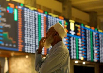 پاکستان اسٹاک مارکیٹ میں تاریخ کی سب سے بڑی مندی