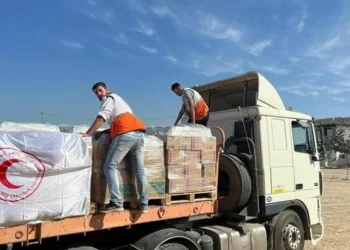 اسرائیل کا غزہ میں محدود پیمانے پر امداد کی فراہمی کیلئے ناکہ بندی ختم کرنے کا فیصلہ