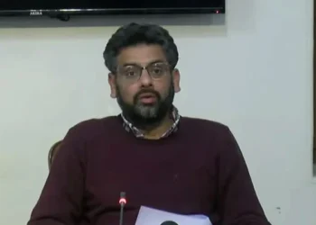 مشیرخزانہ پختونخوا نے صوبے کے بقایاجات کی ادائیگی کیلئے وفاق کو خط لکھ دیا