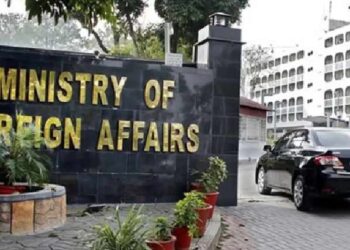 پاکستان کا بھارتی ہائی کمیشن کے اہلکار کو ناپسندیدہ قرار دیکر ملک چھوڑنے کا حکم