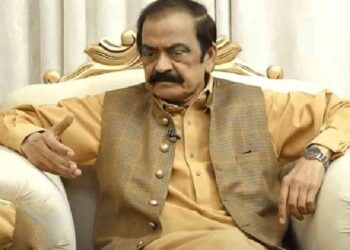 دہشت گردوں کیخلاف فیصلہ کن کارروائی کا آغاز ہوگیا: رانا ثناء اللہ