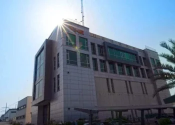 کراچی میں 14 گھنٹوں کی بدترین لوڈشیڈنگ، کے الیکٹرک کا 70 فیصد حصہ لوڈشیڈنگ فری ہونے کا دعویٰ