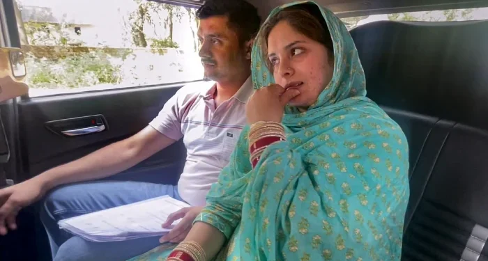 بھارت: پاکستانی خاتون سے شادی چھپانے پر خصوصی پولیس فورس کا اہلکار برطرف