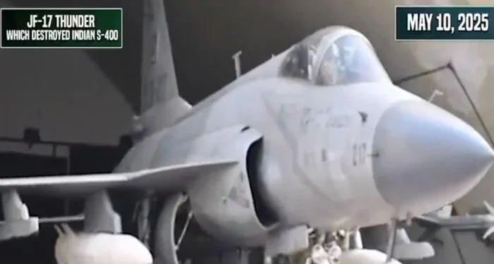 جدید ترین بھارتی دفاعی نظام کو تباہ کرنے کیلئے اڑان بھرنے والے جے ایف 17 تھنڈر کی ویڈیو سامنے آگئی