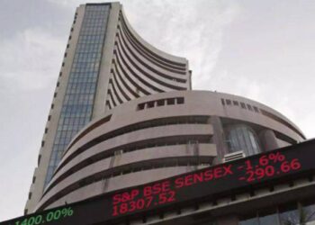 پاکستانی جوابی کارروائی کے بعد بھارتی معیشت دباؤ کا شکار، 83 ارب ڈالر کا نقصان