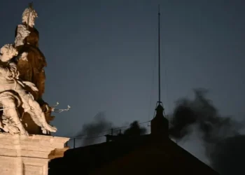 یٹیکن سٹی: پہلے روزکیتھولک مسیحیوں کے روحانی پیشوا کا انتخاب نہ ہوسکا