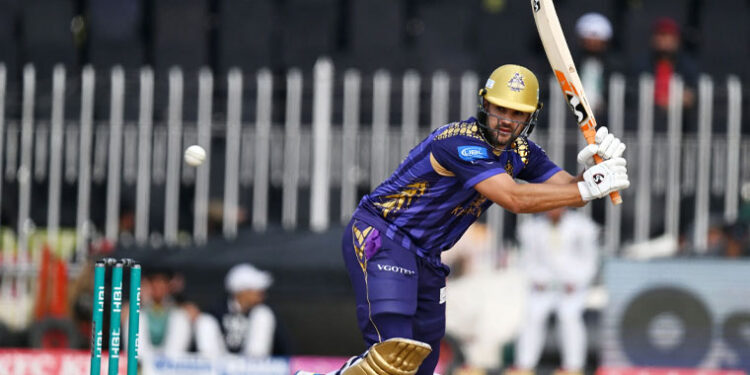 پی ایس ایل: روسو سب سے زیادہ سنچریاں بنانے والے غیر ملکی کھلاڑی