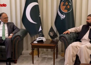 احسن اقبال کی وزیراعلیٰ بلوچستان کو ترقیاتی منصوبوں میں تعاون کی یقین دہانی