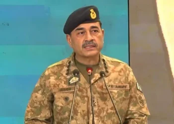 پوری قوم نے متحد ہو کر دشمن کا مقابلہ کیا، جیسے ہمارے میڈیا نے جواب دیا اس پر فخر ہے: آرمی چیف