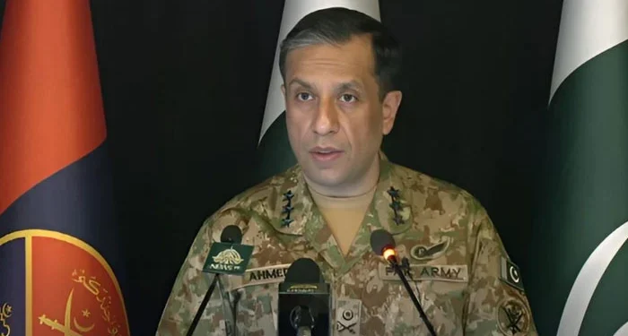 بھارت ناصرف خطے بلکہ پوری دنیا کے امن کو خطرے میں ڈال رہا ہے: ڈی جی آئی ایس پی آر