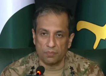 کوئی بھارتی پائلٹ ہماری تحویل میں نہیں، ڈی جی آئی ایس پی آر