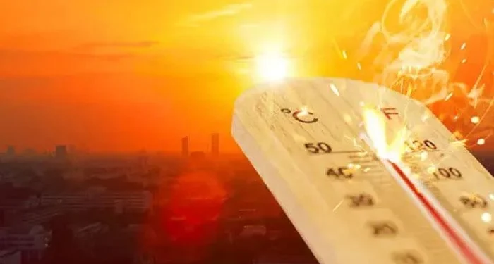 آئندہ 24 گھنٹوں کے دوران کراچی کا موسم گرم رہنے کا امکان