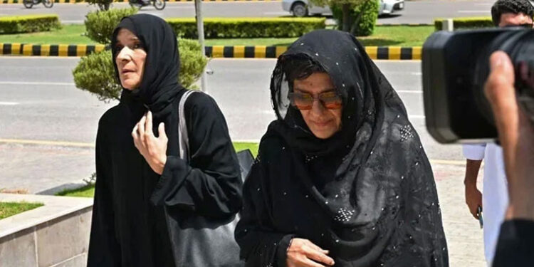 علیمہ اور عظمیٰ خان کی عبوری ضمانتوں میں توسیع