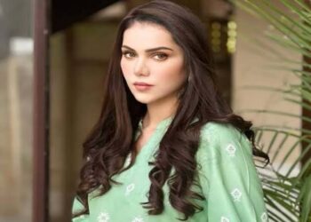 میرے شوہر اور فیملی نہیں چاہتی میں اداکاری کروں: غنیٰ علی