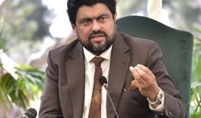 ہمیں اپنے شہدا پر فخر، پوری قوم اُن کی مقروض ہے: کامران ٹیسوری