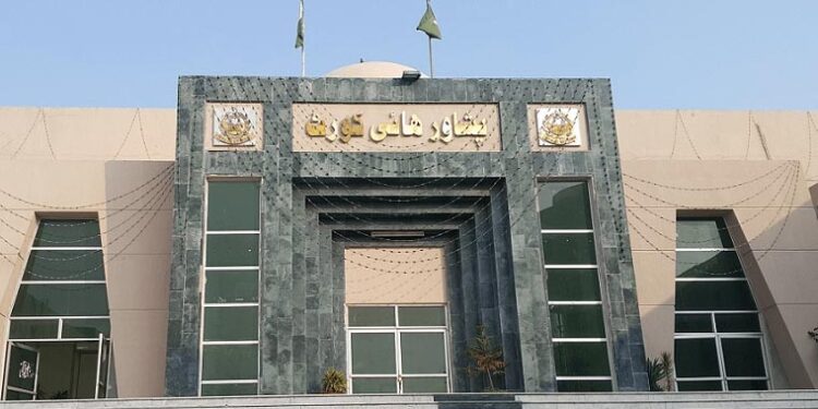 پشاور ہائیکورٹ: ملٹری کورٹ سے سزا یافتہ ملزمان کی رہائی کیلئے دائر درخواستیں خارج
