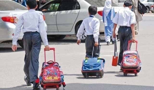 پنجاب میں سکولوں کی گرمیوں کی چھٹیاں یکم جون سے شروع ہوں گی ، مجوزہ تاریخ سامنے آگئی