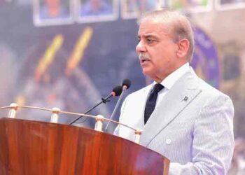 ہمارے نڈر سپوتوں نے وطن عزیز کا دفاع ناقابل تسخیر بنا دیا: وزیراعظم