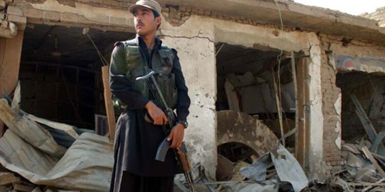 کوہاٹ : درہ آدم خیل میں ایک گھر دھماکے سے تباہ، 2 افراد جاں بحق