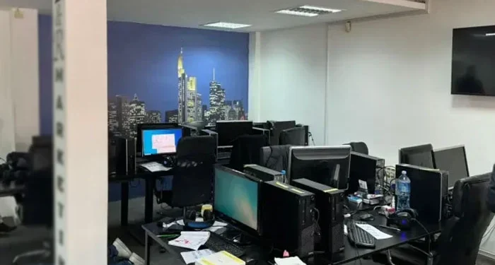 ایشیائی ممالک میں پاکستان کے کال سینٹرز پر سب سے بڑا کریک ڈاؤن