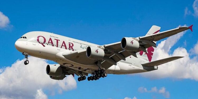 برطانوی شہری کی طبیعت خراب، دوحہ جانیوالی پرواز کی کراچی میں ایمرجنسی لینڈنگ