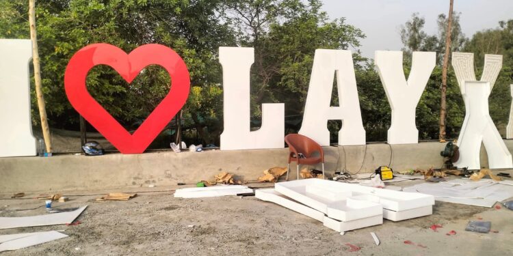 بیوٹیفکیشن پروجیکٹ کے تحت بیل چوک  لیہ میں خصوصی سائن بورڈ کی تنصیب