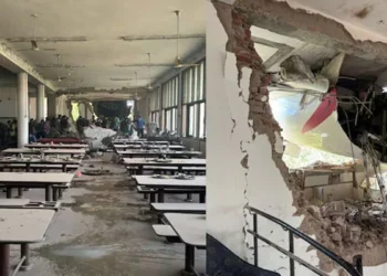 ائیرانڈیا کا طیارہ ہاسٹل پرگرنے سے میڈیکل کے 5 طالب علم ہلاک ہوگئے