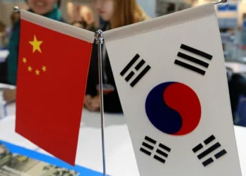 ایران اسرائیل کشیدگی: چین اور جنوبی کوریا نے اپنے شہریوں کو ہدایات جاری کردیں