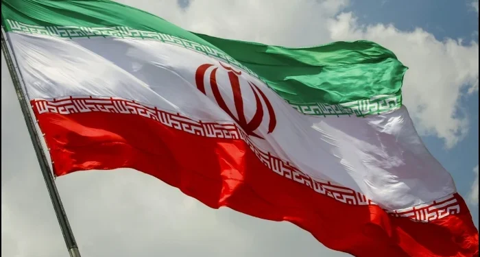 امریکی حملے سے قبل ہی جوہری تنصیبات کو خالی کرالیا تھا، ایرانی حکام