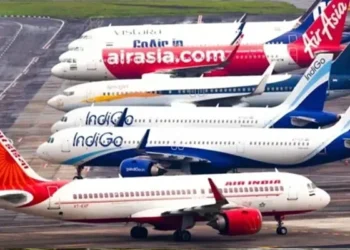 بھارتی طیاروں کیلئے پاکستانی فضائی حدود مزید ایک ماہ کیلئے بند رکھنے کا فیصلہ