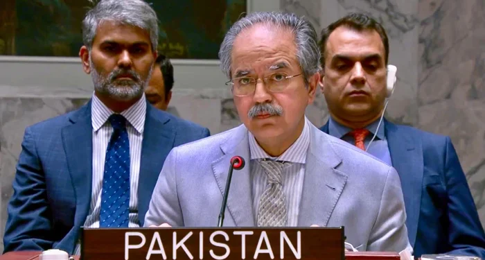 امریکی حملوں سے خطے میں کشیدگی مزید بڑھےگی، ایران کے حق دفاع کی بھرپور حمایت کرتے ہیں: پاکستان