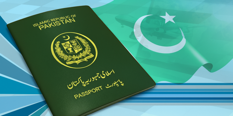 پاکستانی پاسپورٹ کی قدر میں اضافہ، دنیا کے 100 بہتر پاسپورٹس میں شامل