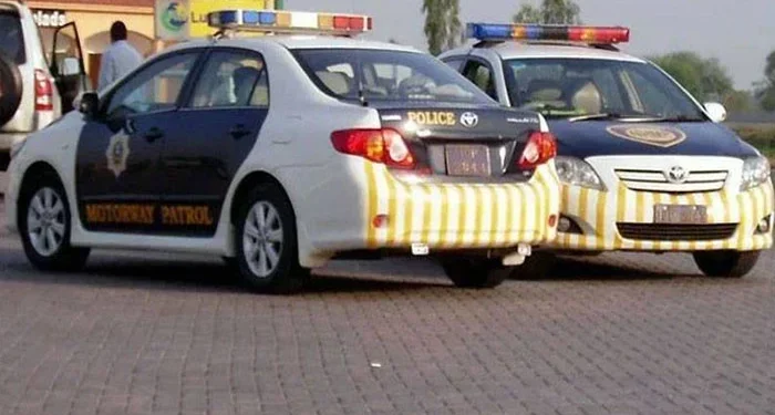 ساہیوال: ہیلمٹ نہ پہننے پر روکی گئی موٹر سائیکل سوار خاتون دل کا دورہ پڑنے سے انتقال کرگئی