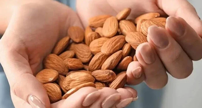 روزانہ کچھ مقدار میں بادام کھانے کا بہترین فائدہ دریافت
