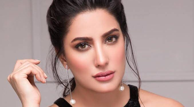 شادی ایک جُوا ہے، جلد بازی نہیں کر سکتی” :مہوش حیات