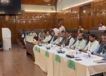 خیبرپختونخوا اور پنجاب اسمبلی میں سینیٹ الیکشن کیلئے پولنگ جاری