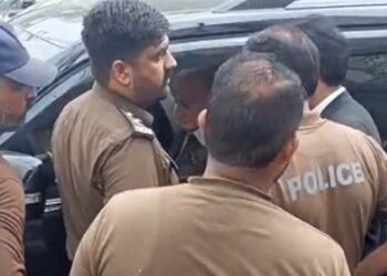 راولپنڈی پولیس نے راجہ بشارت کو حراست میں لیکر تھوڑی دیر بعد رہا کردیا