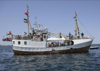 غزہ کیلئے امداد لیجانے کی کوشش کرنیوالے بحری جہاز کا رابطہ منقطع، ڈرون حملے کا خدشہ