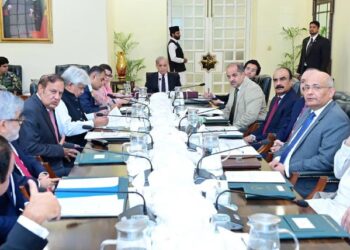 معیشت میں شفافیت لانے کے لئے ڈیجیٹل ٹرانزیکشن سسٹم ناگزیر ہے: وزیراعظم