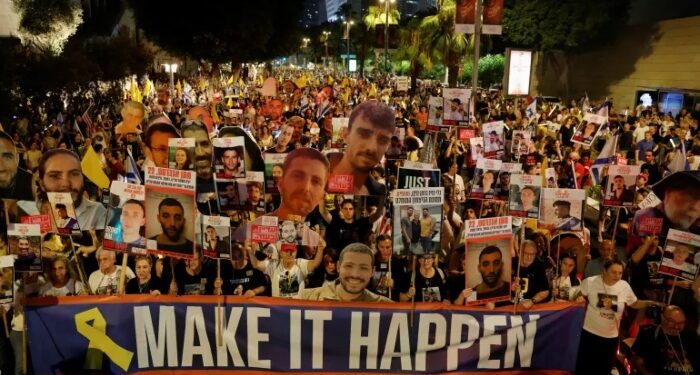 اسرائیل میں نیتن یاہو حکومت کیخلاف بڑا مظاہرہ، یرغمالیوں کی واپسی کا مطالبہ