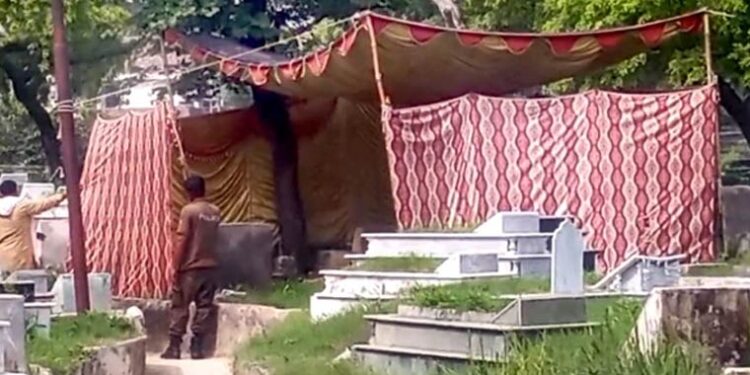راولپنڈی: غیرت کے نام پر قتل سدرہ کی جوڈیشل مجسٹریٹ کی نگرانی میں قبر کشائی