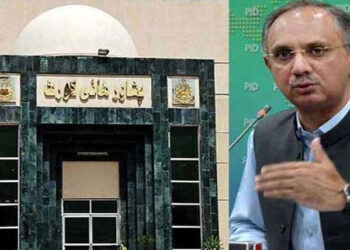 پشاور ہائیکورٹ نے الیکشن کمیشن کو عمر ایوب کیخلاف کارروائی سے روک دیا