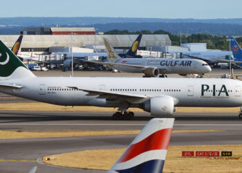 برطانیہ نے پاکستانی ائیر لائنز پر عائد پابندیاں ختم کردیں