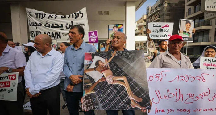 اسرائیلی فنکاروں اور دانشوروں کا عالمی برادری سے نیتن یاہو حکومت پر سخت پابندیاں لگانے کا مطالبہ