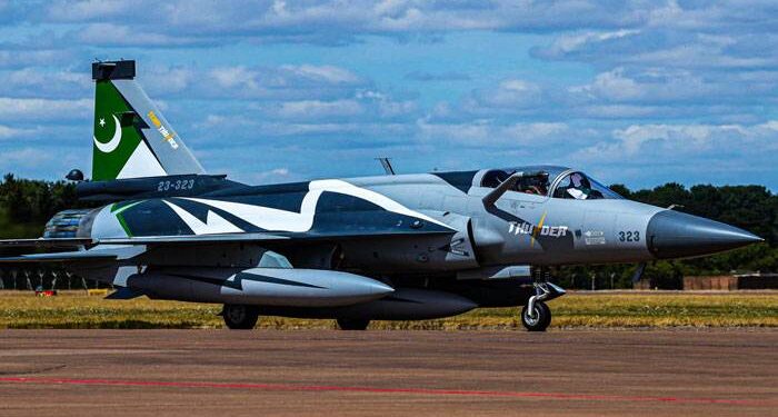 پاک فضائیہ کا دستہ برطانیہ میں رائل انٹرنیشنل ایئر ٹیٹو 2025 میں شرکت کے لیے پہنچ گیا