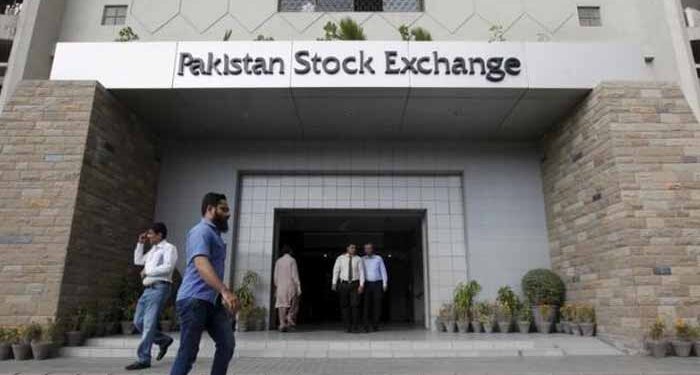 پاکستان اسٹاک ایکسچینج میں ایک اور ریکارڈ ساز دن، انڈیکس ایک لاکھ 36 ہزار کی سطح عبور کرگیا