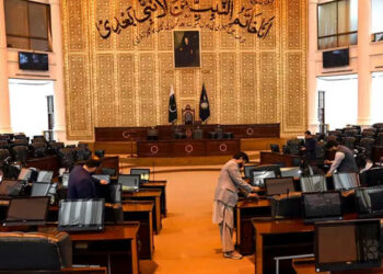 مخصوص نشستوں پر اراکین کی حلف برداری کے بغیر ہی پختونخوا اسمبلی کا اجلاس ملتوی