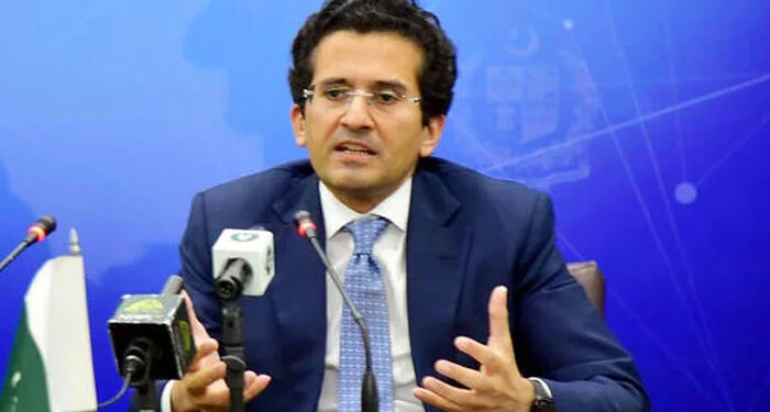 وزیر پیٹرولیم نے پیٹرول کی قیمت میں اضافے کی وجہ بتادی