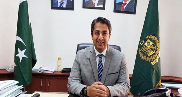 چینی کی قیمتوں کی سختی سے مانیٹرنگ ہورہی ہے، ایک دو روز میں قیمتیں نیچے آجائیں گی: کوآرڈینیٹر وزیراعظم